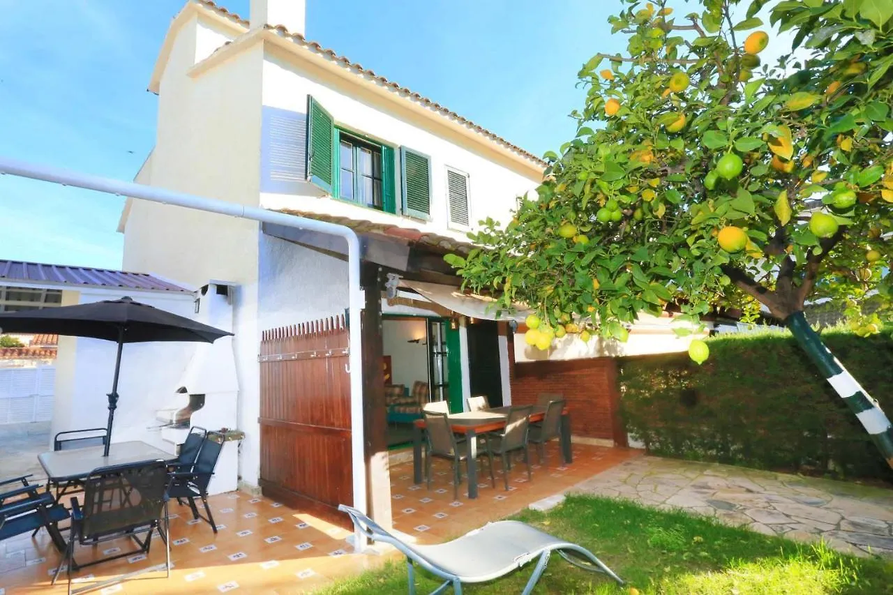 Calderon De La Barca - Only Families Villa Cambrils