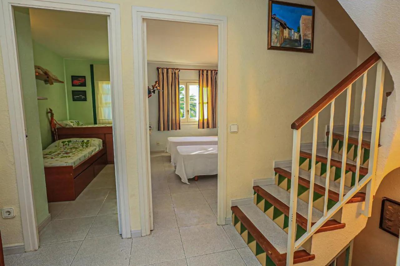 Calderon De La Barca - Only Families Villa Cambrils