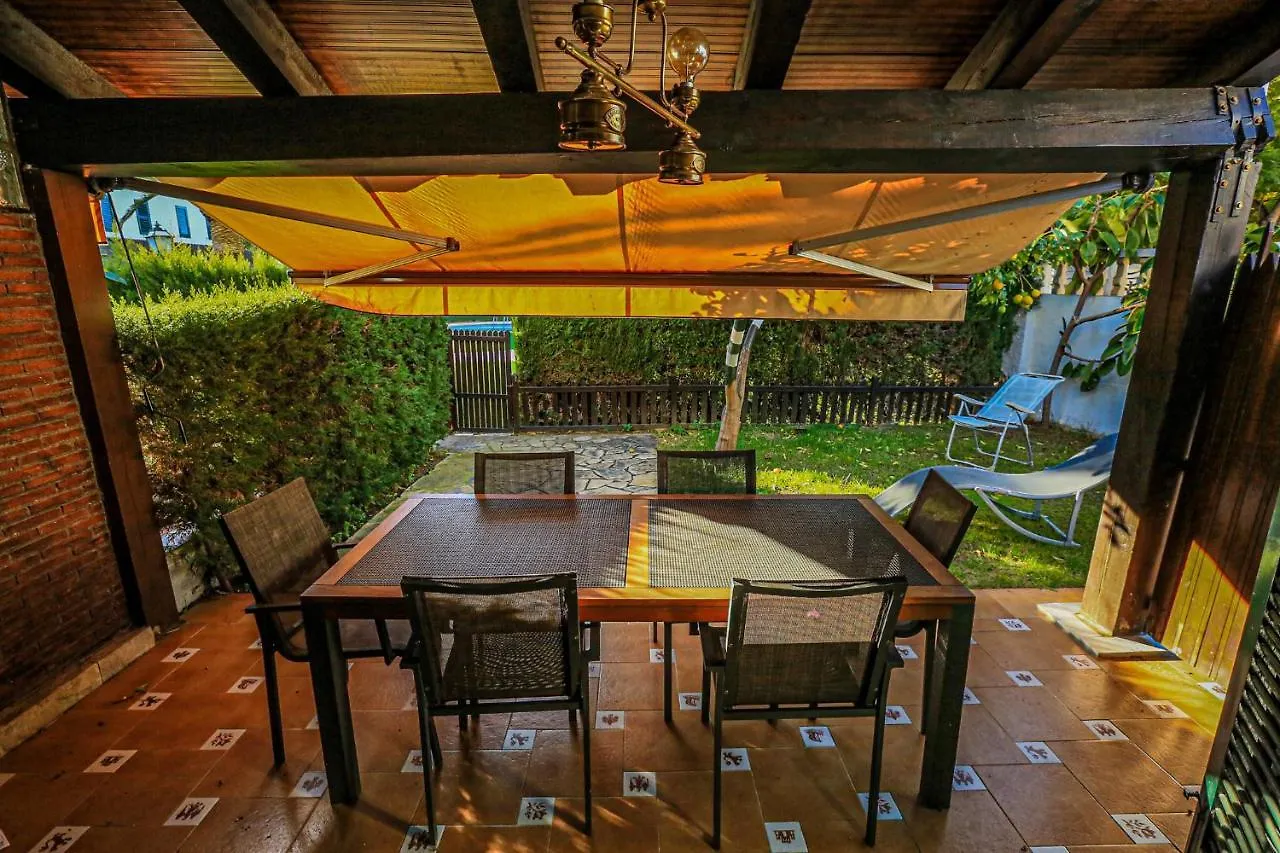 Calderon De La Barca - Only Families Villa Cambrils Spain